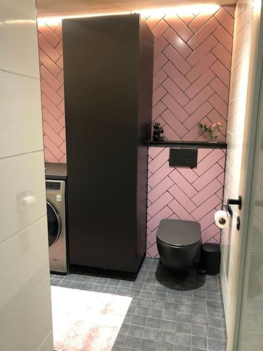 Snowcrystal Home With Jacuzzi And Sauna Rovaniemi Extérieur photo