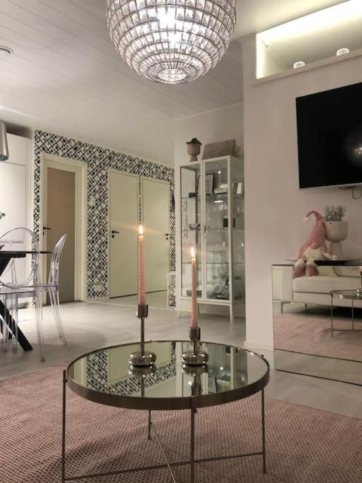 Snowcrystal Home With Jacuzzi And Sauna Rovaniemi Extérieur photo