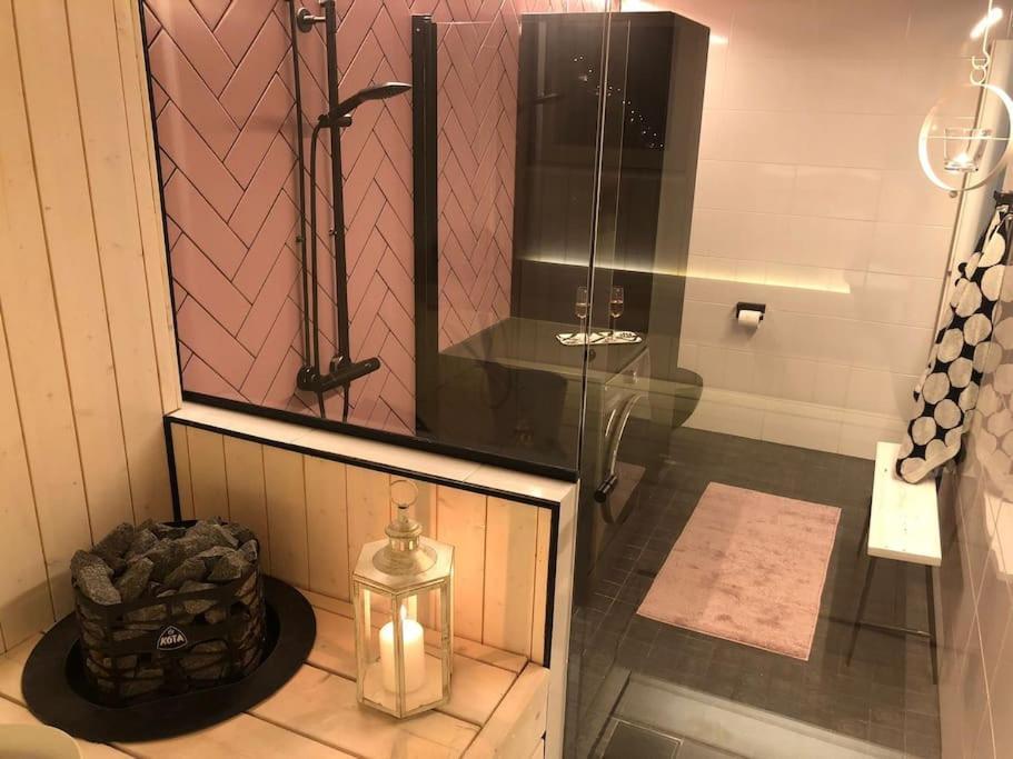 Snowcrystal Home With Jacuzzi And Sauna Rovaniemi Extérieur photo