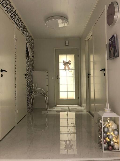 Snowcrystal Home With Jacuzzi And Sauna Rovaniemi Extérieur photo